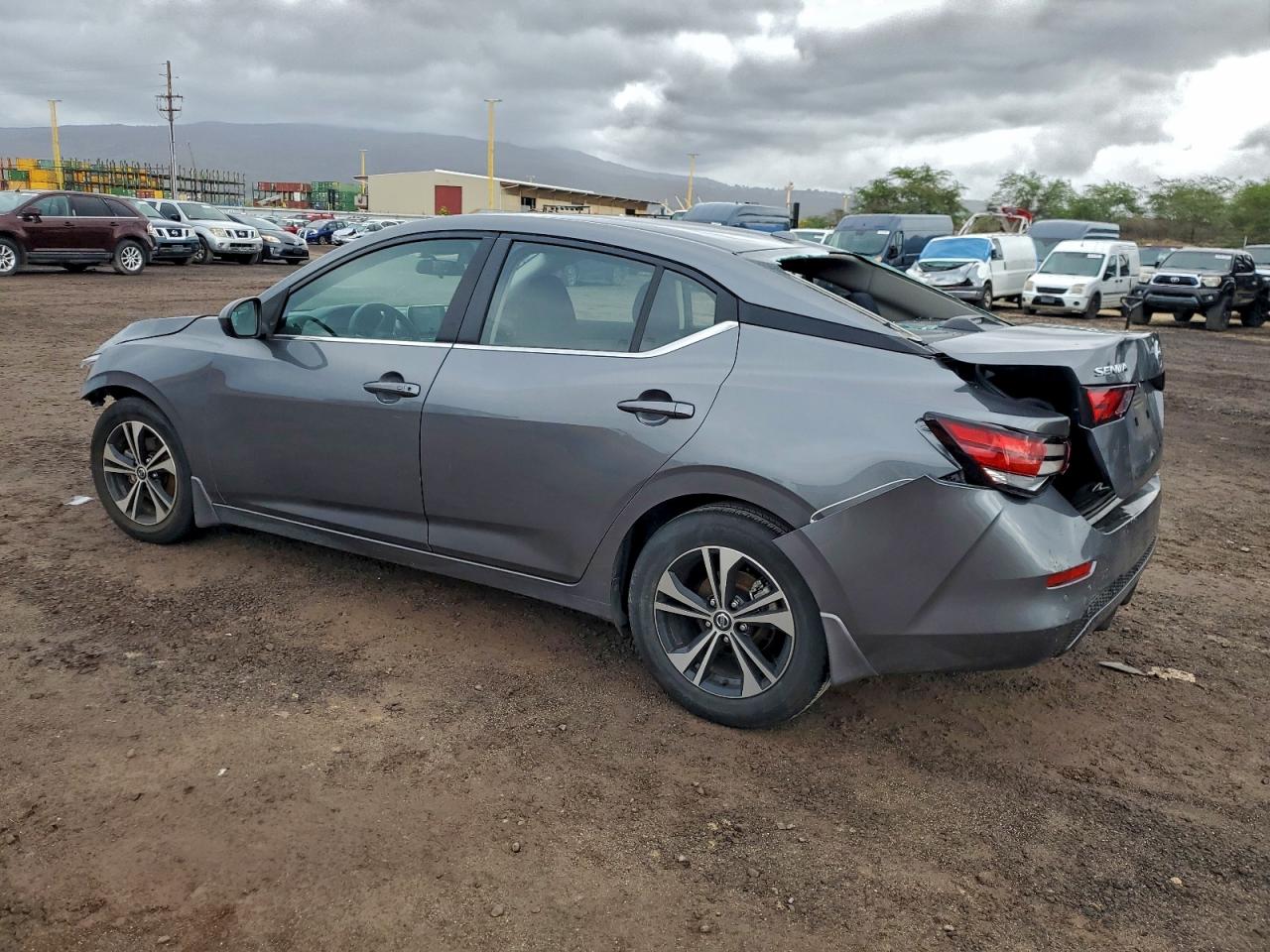 2022 NISSAN SENTRA SV photo 2