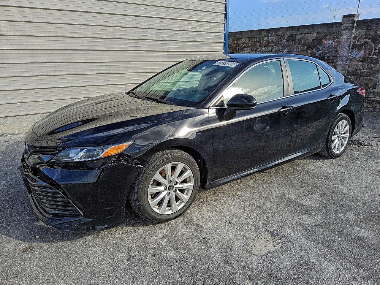 2019 TOYOTA CAMRY