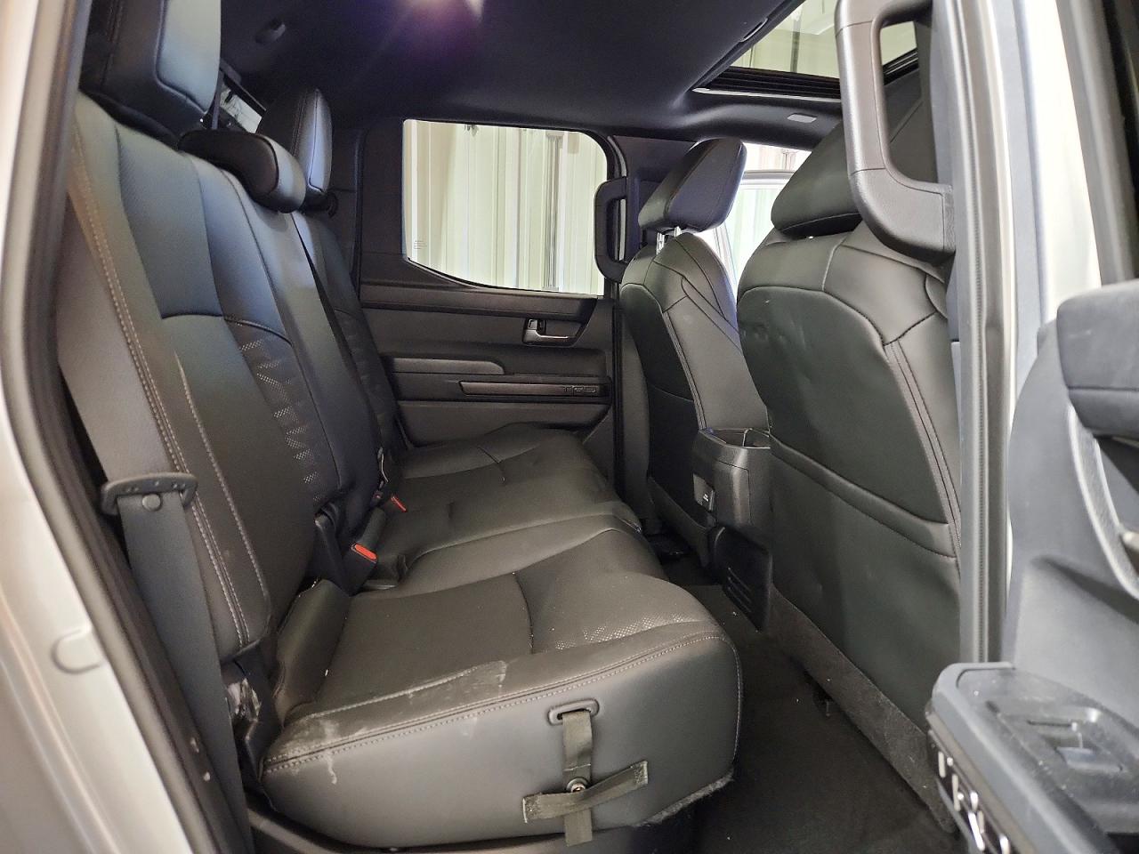 2024 TOYOTA TACOMA DOUBLE CAB photo 10