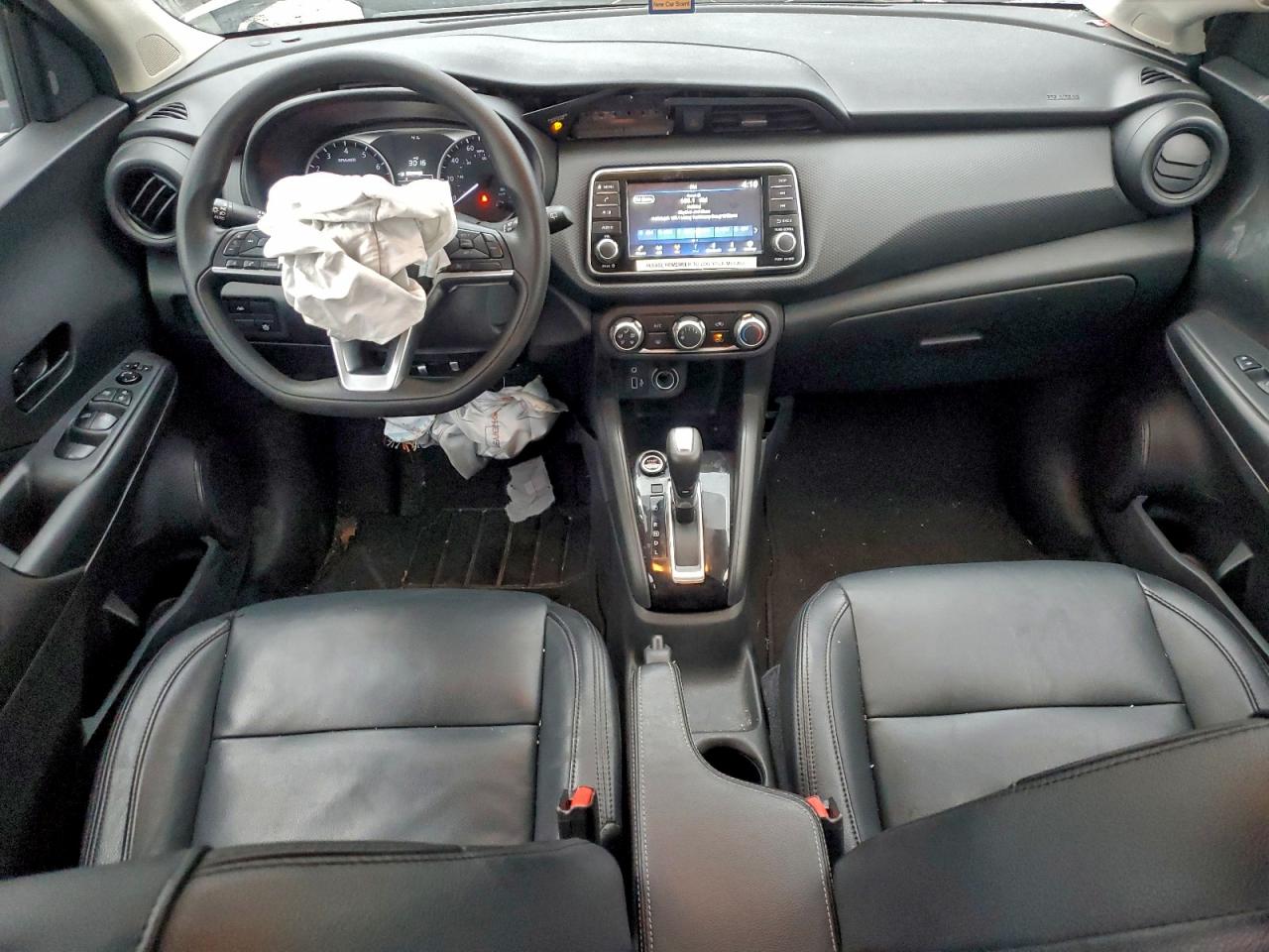 2021 NISSAN KICKS S photo 8