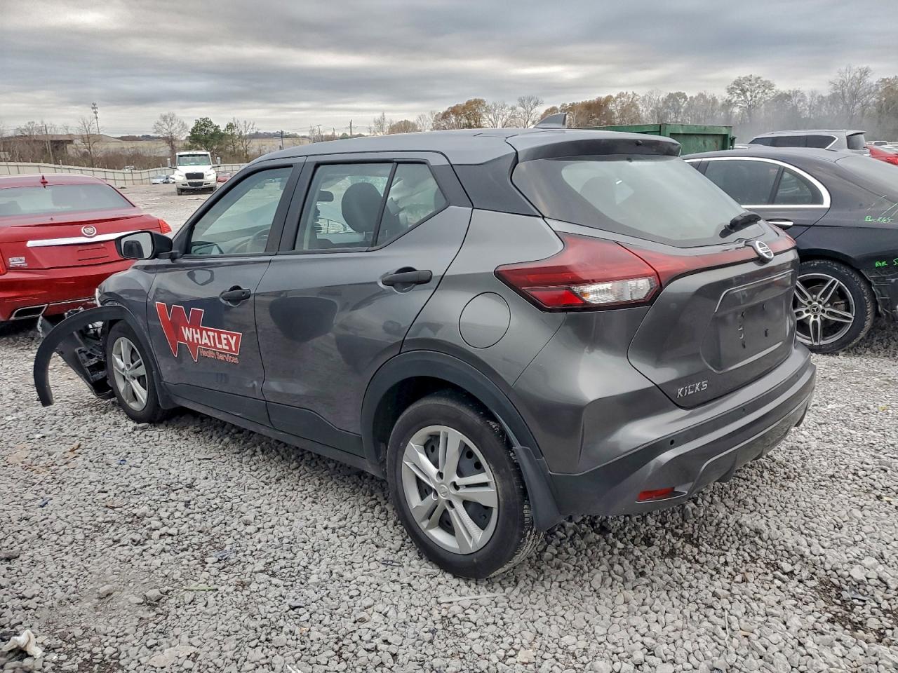 2021 NISSAN KICKS S photo 2