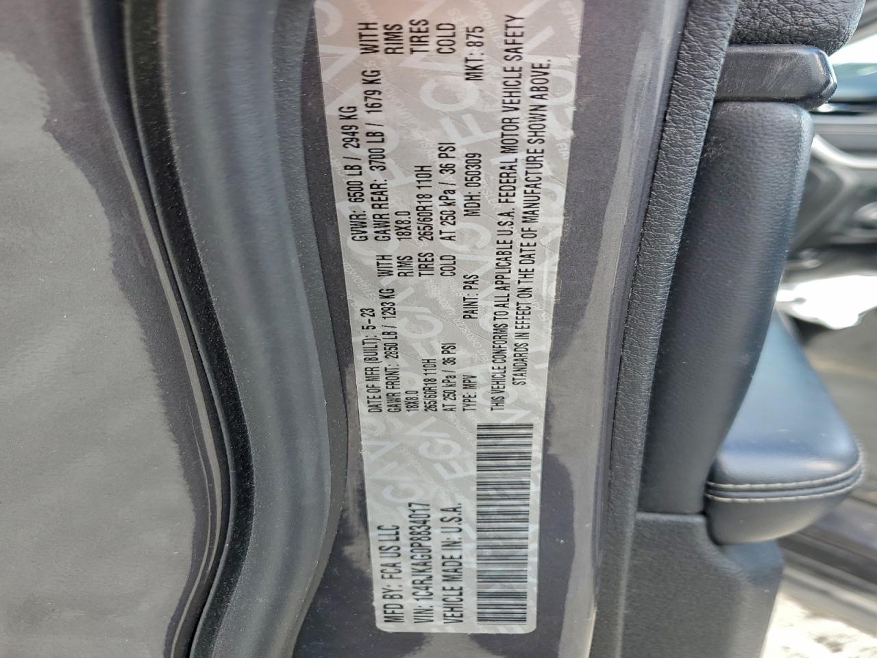 2023 JEEP GRAND CHEROKEE L LAREDO photo 14