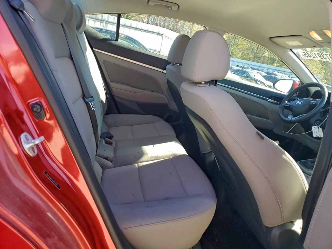 2020 HYUNDAI ELANTRA SEL photo 10