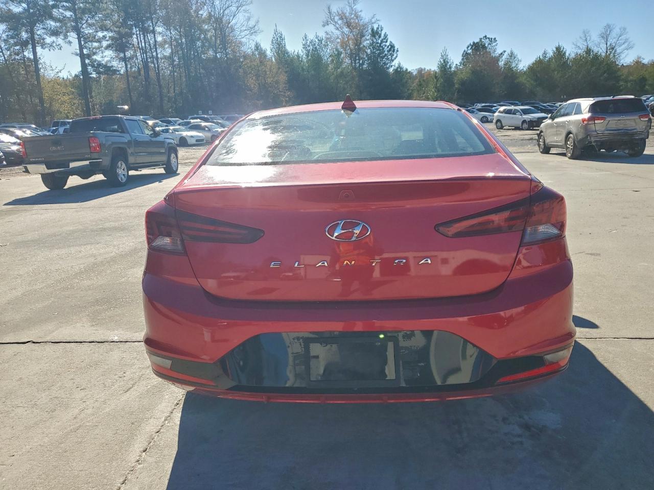 2020 HYUNDAI ELANTRA SEL photo 6