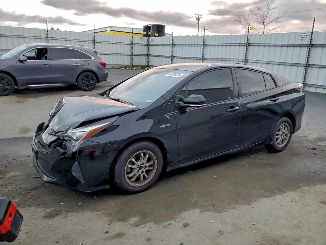 2016 TOYOTA PRIUS