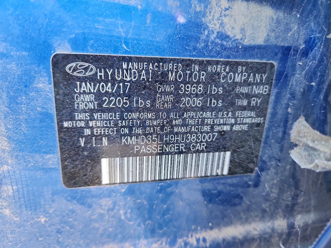 2017 HYUNDAI ELANTRA GT photo 12