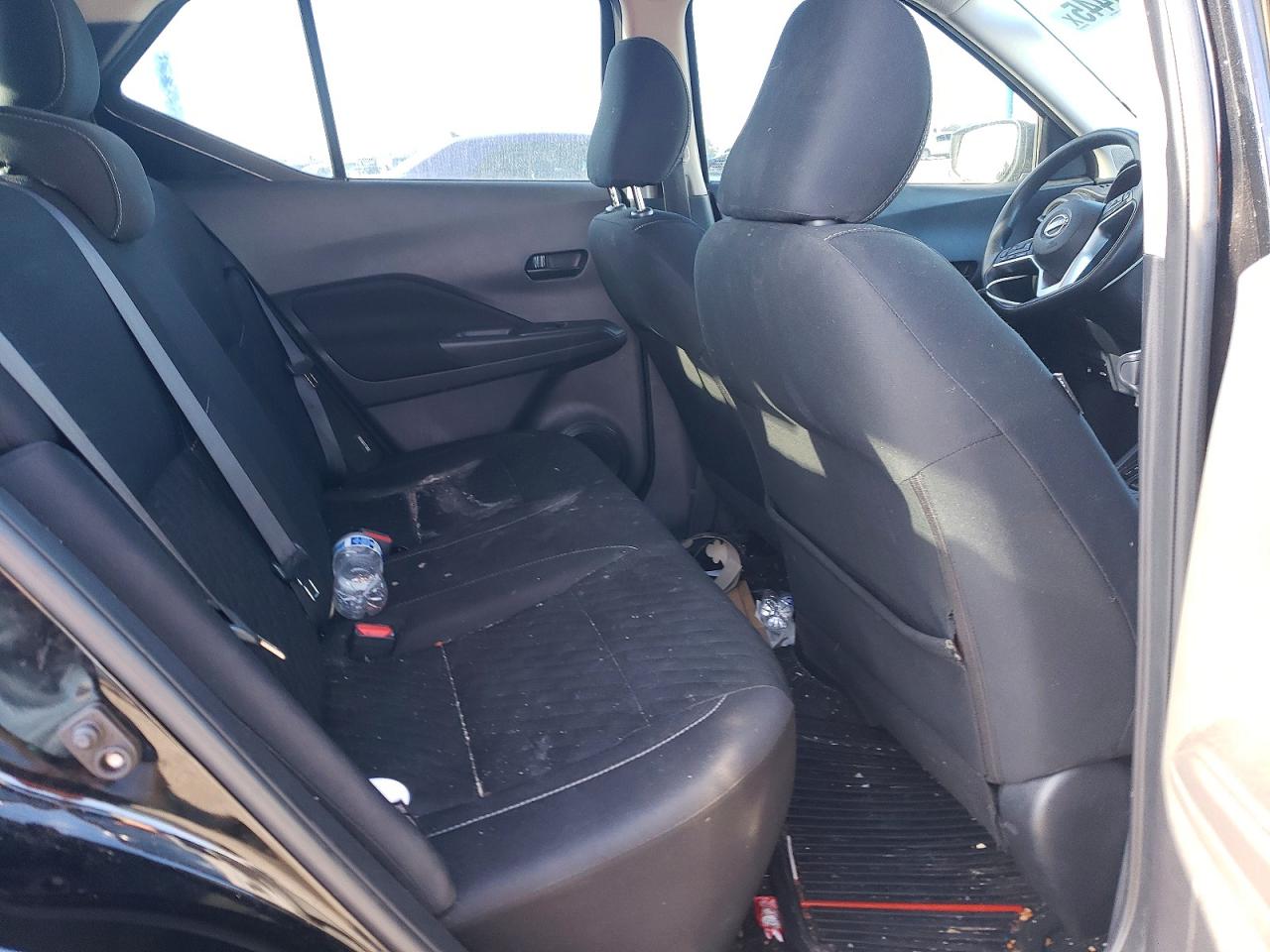2022 NISSAN KICKS S photo 31