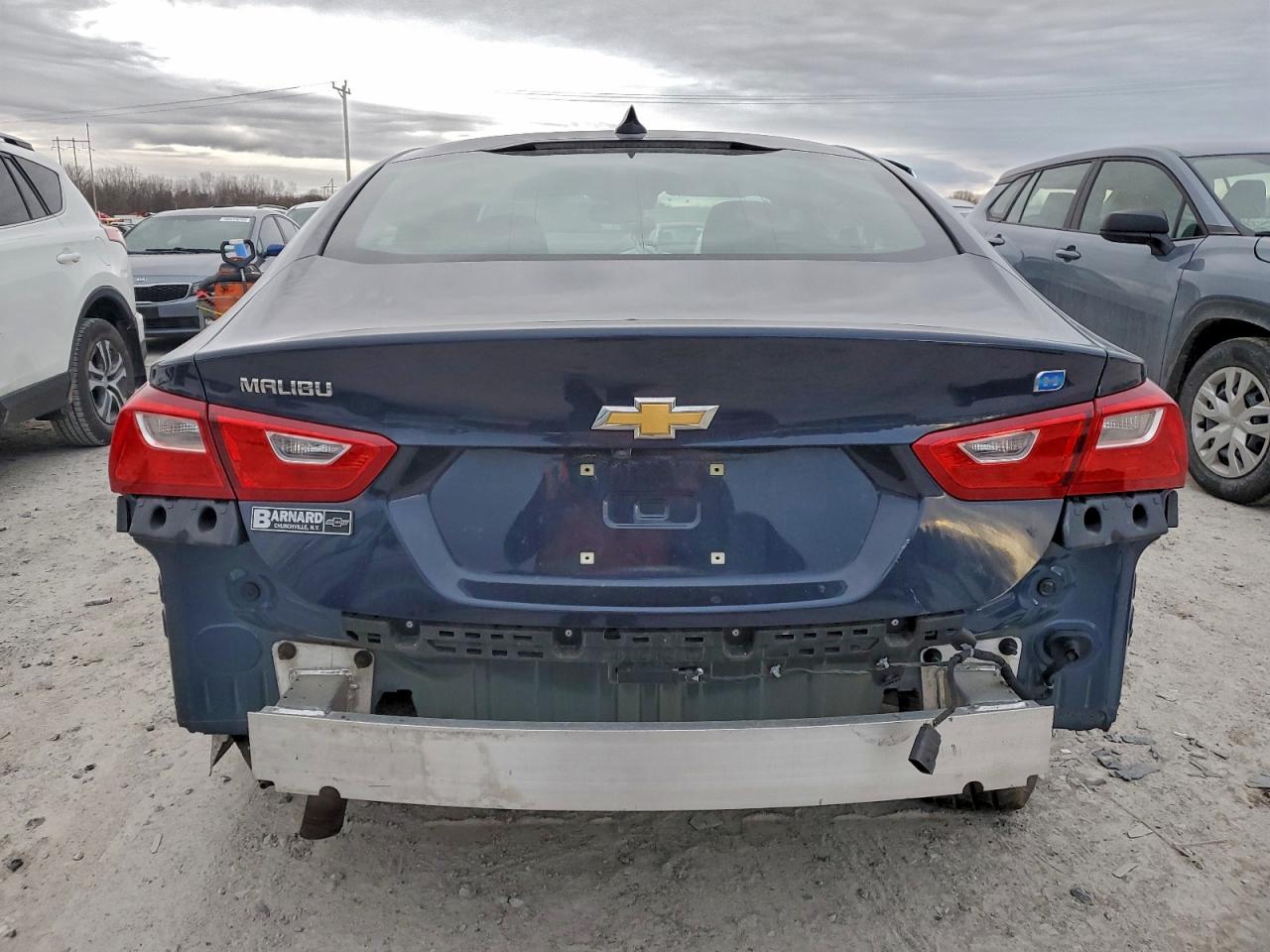 2017 CHEVROLET MALIBU HYBRID photo 6