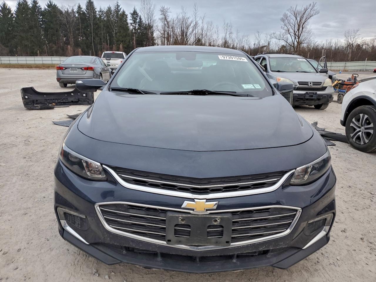 2017 CHEVROLET MALIBU HYBRID photo 5