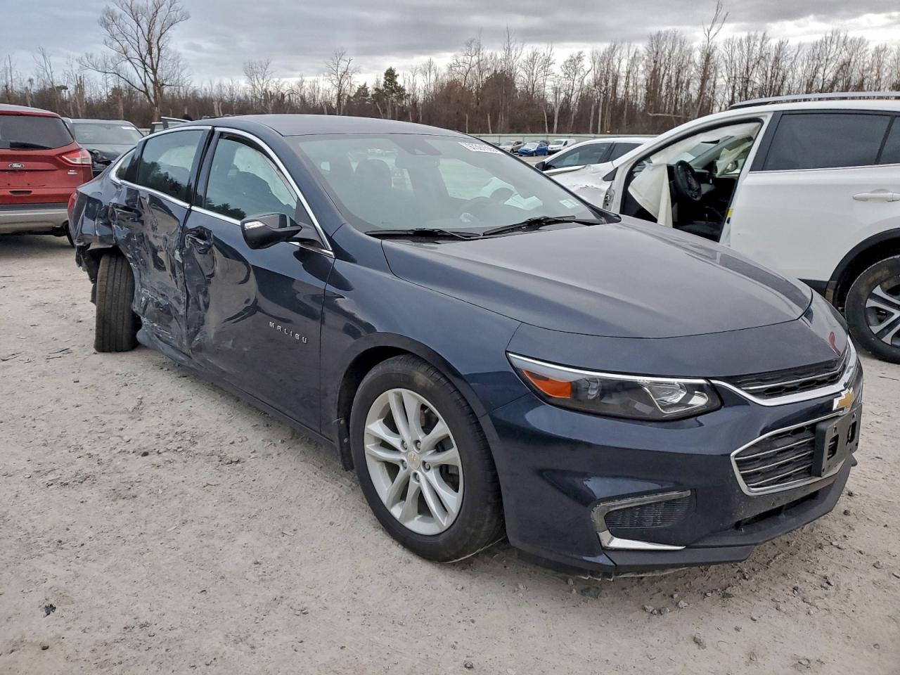 2017 CHEVROLET MALIBU HYBRID photo 4