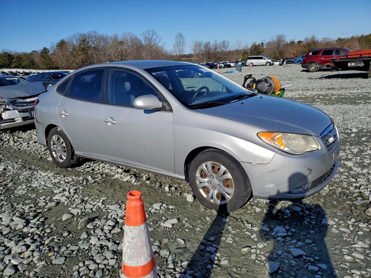 2010 HYUNDAI ELANTRA BLUE photo 4