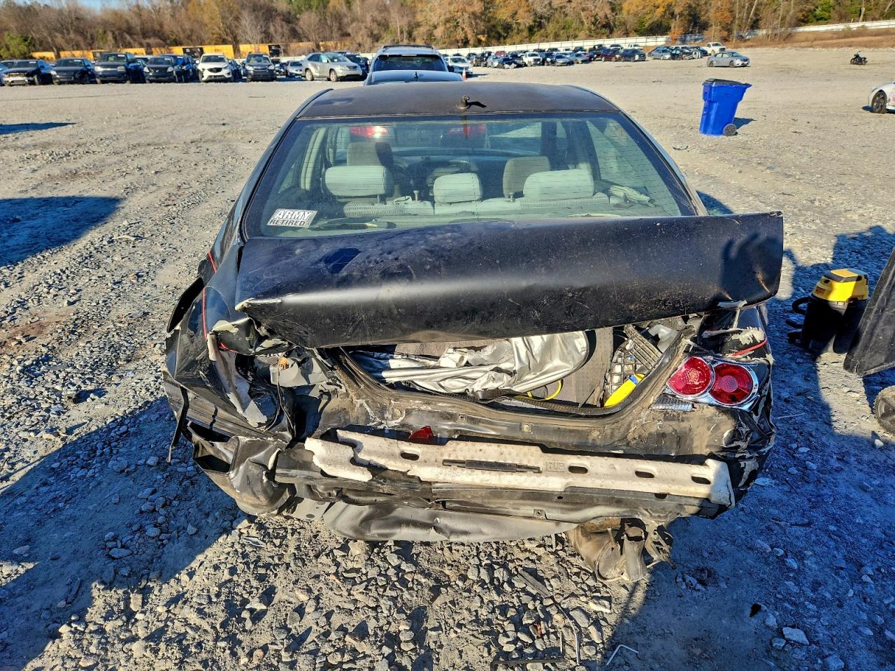 2005 TOYOTA CAMRY LE photo 6
