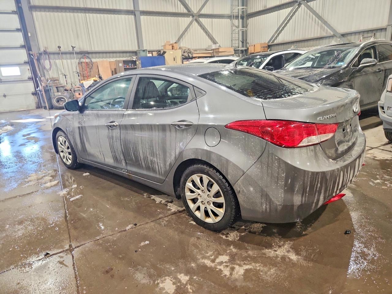 2013 HYUNDAI ELANTRA GLS photo 2