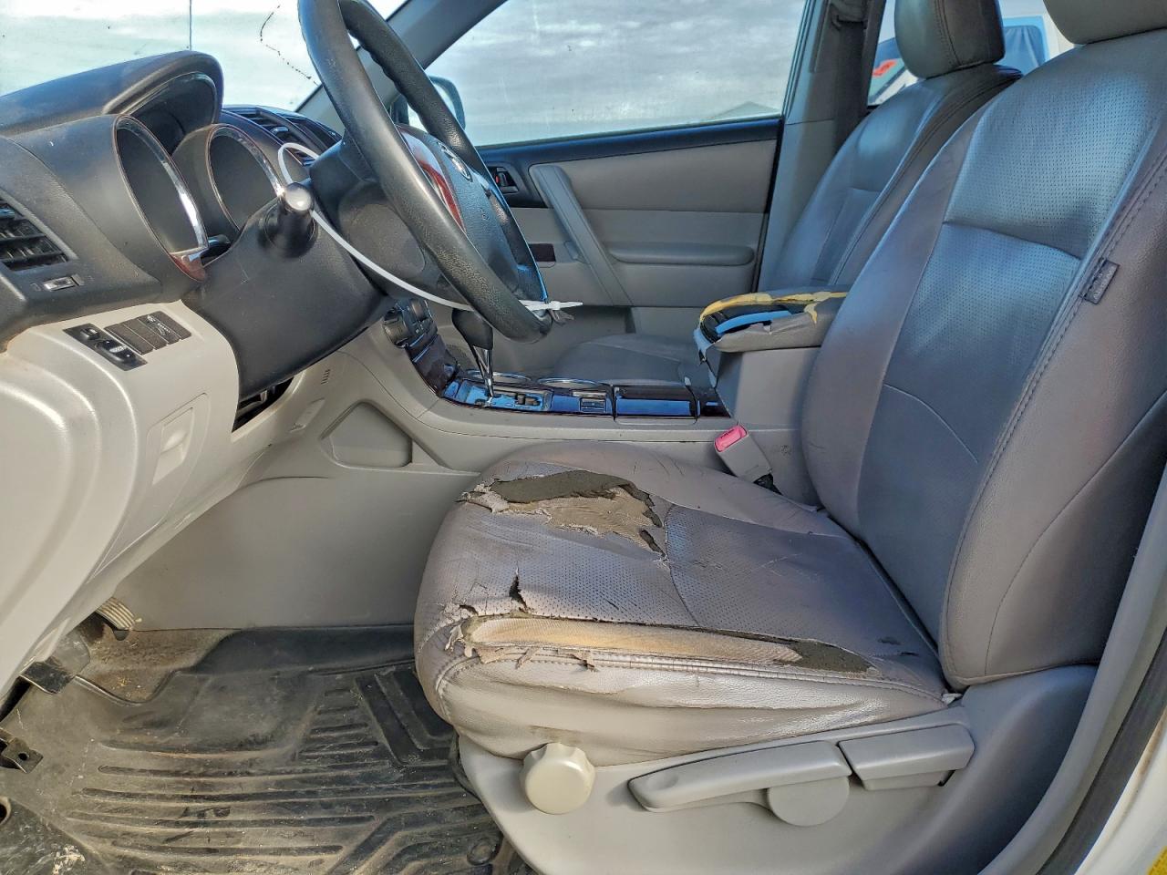 2008 TOYOTA HIGHLANDER photo 7