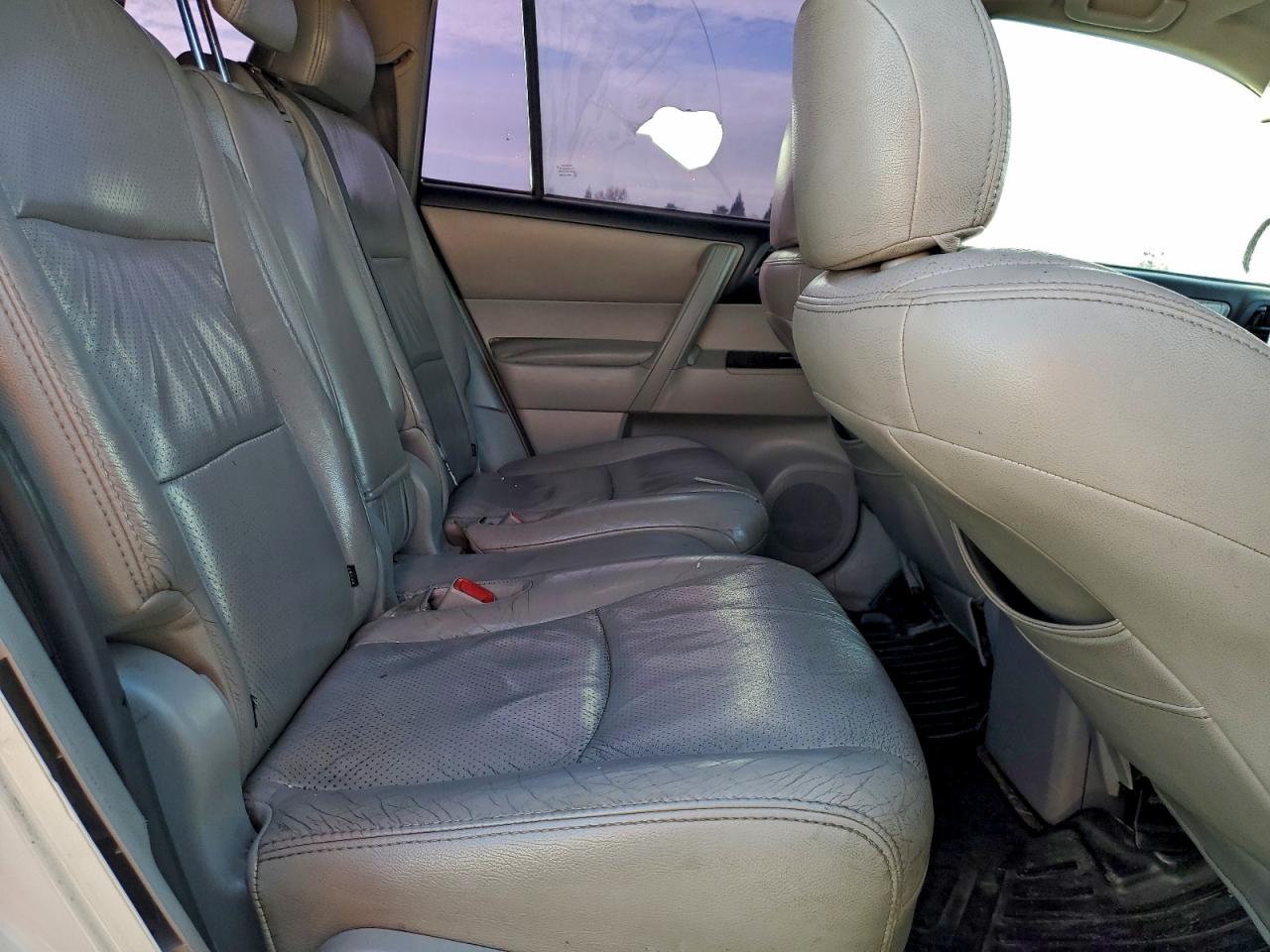 2008 TOYOTA HIGHLANDER photo 11