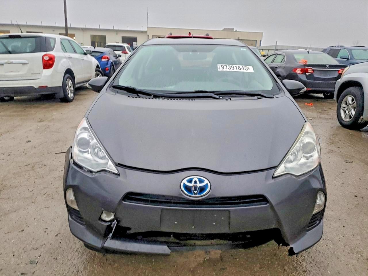 2012 TOYOTA PRIUS C photo 9