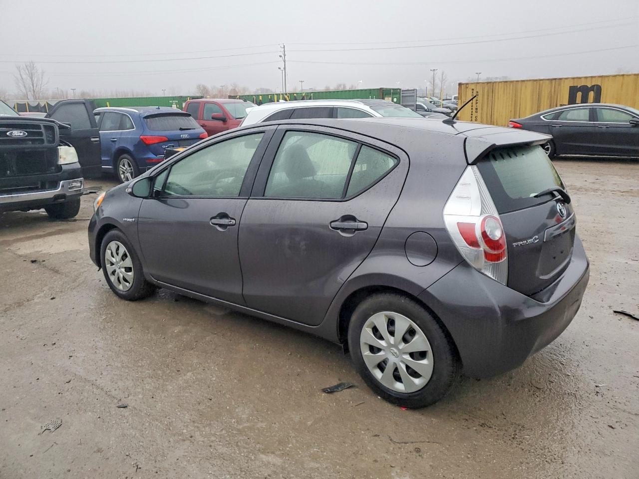 2012 TOYOTA PRIUS C photo 3
