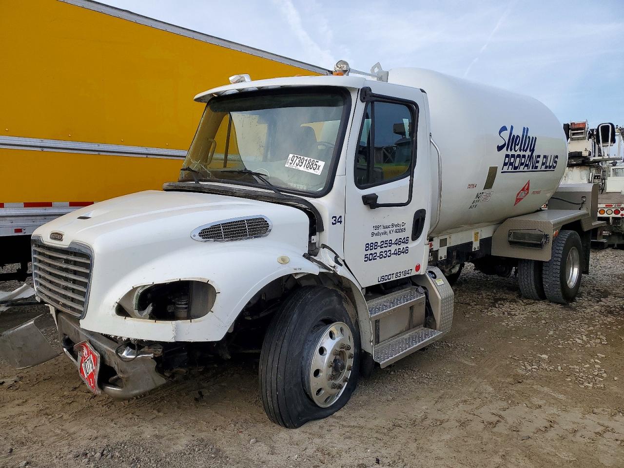 2020 FREIGHTLINER BUSINESS CLASS M2 PROPANE DELIVERY TRUCK photo 2