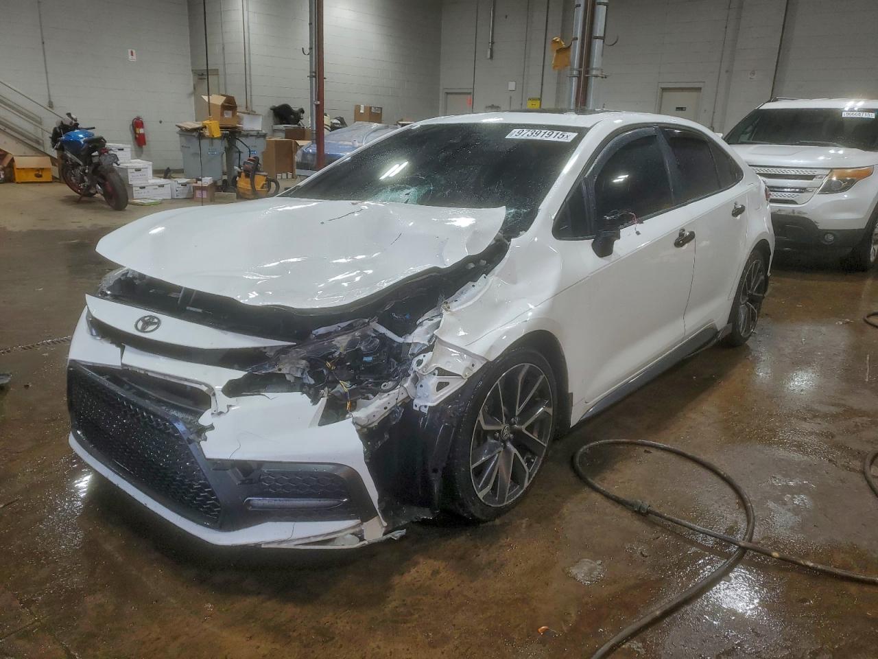 2021 TOYOTA COROLLA
