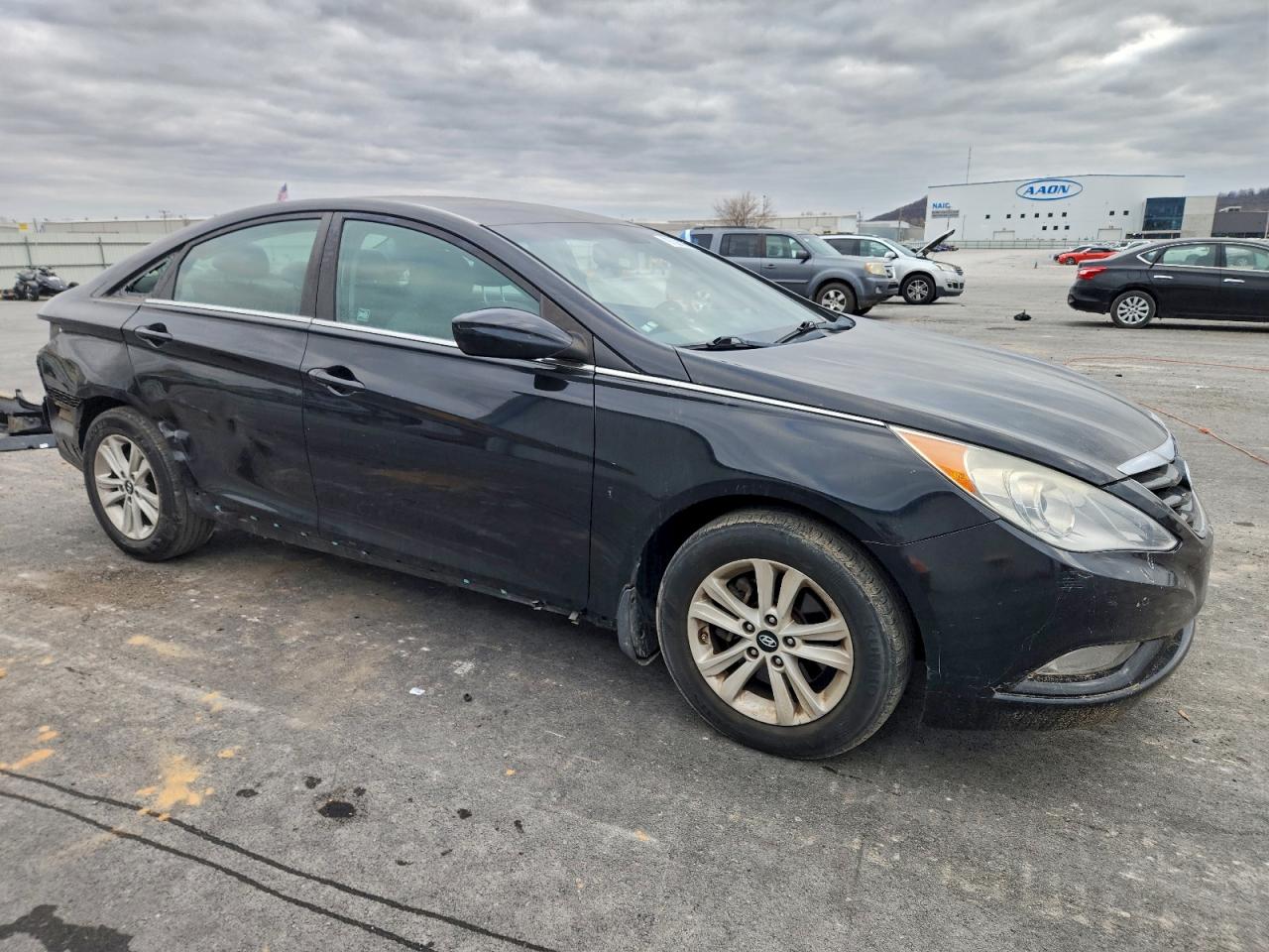 2013 HYUNDAI SONATA GLS photo 4