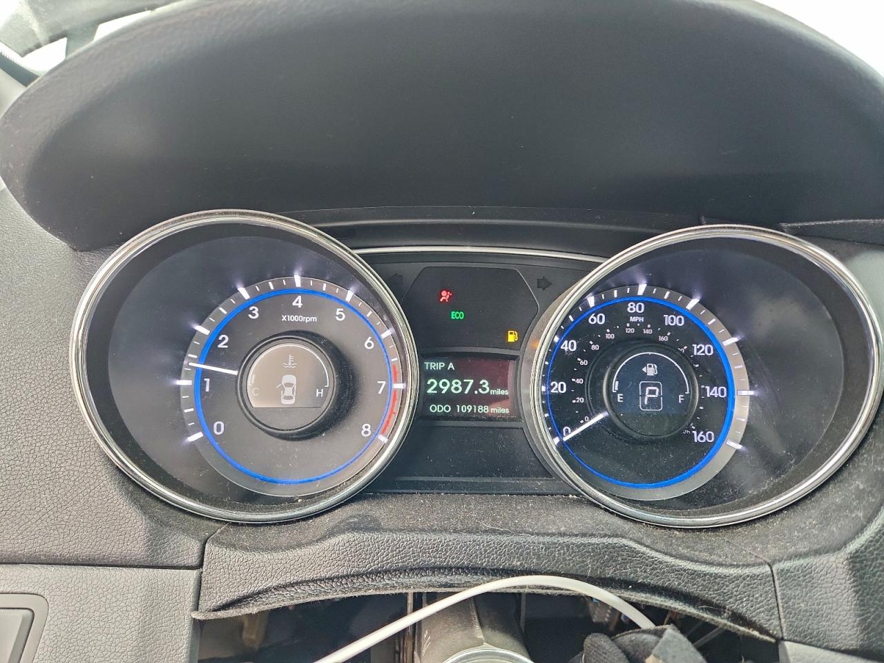 2013 HYUNDAI SONATA GLS photo 9