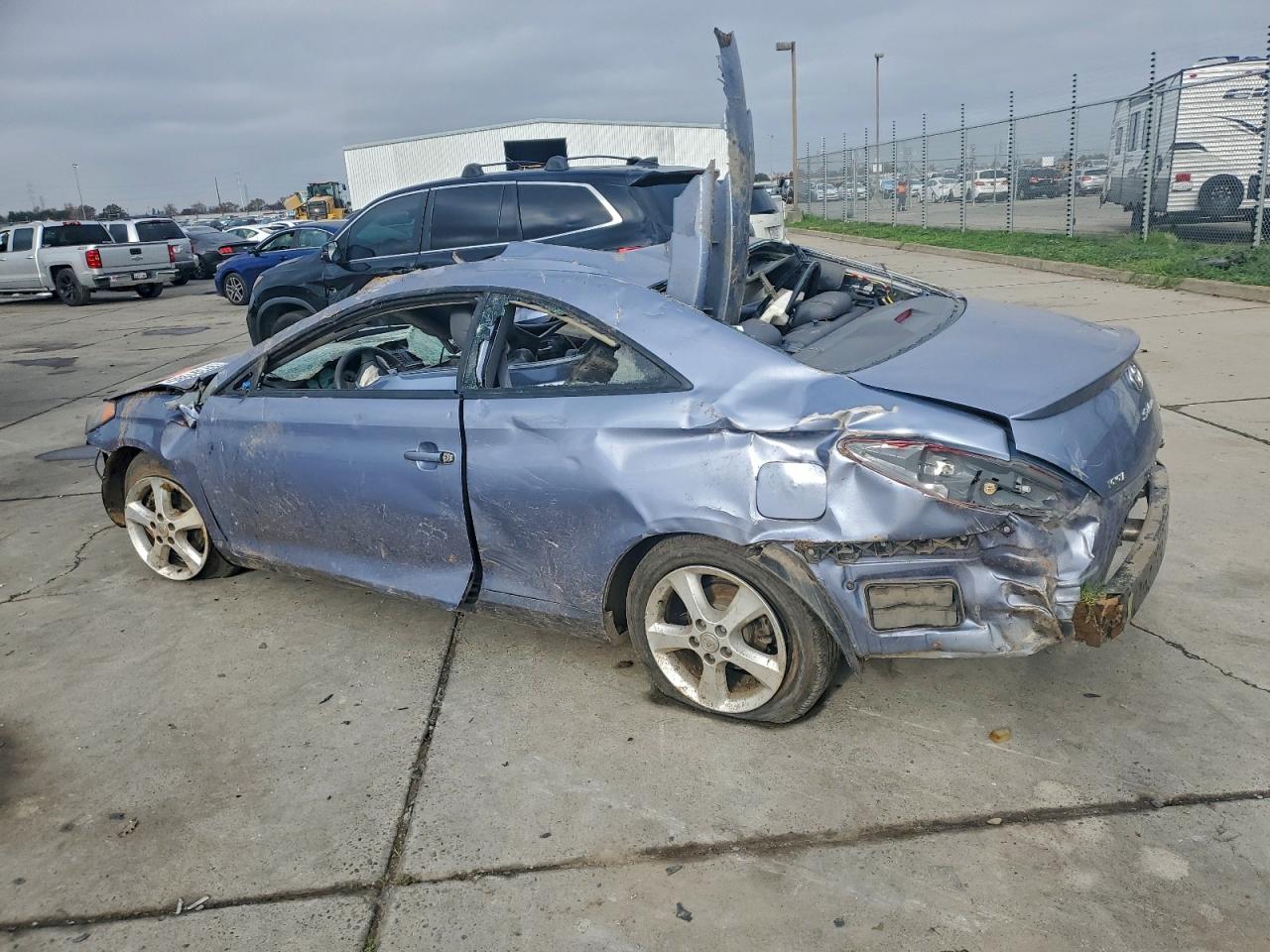 2004 TOYOTA CAMRY SOLARA SE photo 2