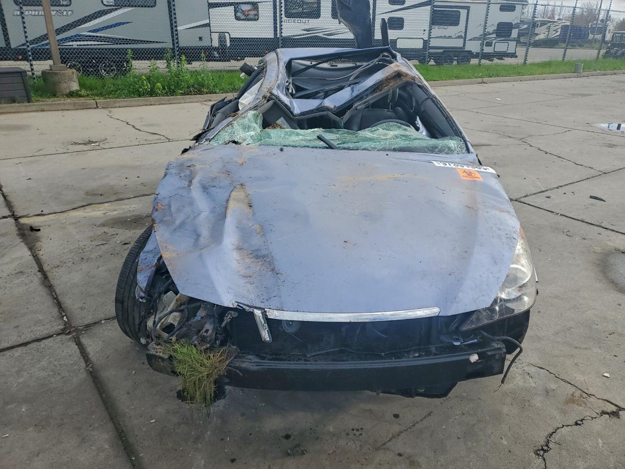 2004 TOYOTA CAMRY SOLARA SE photo 5