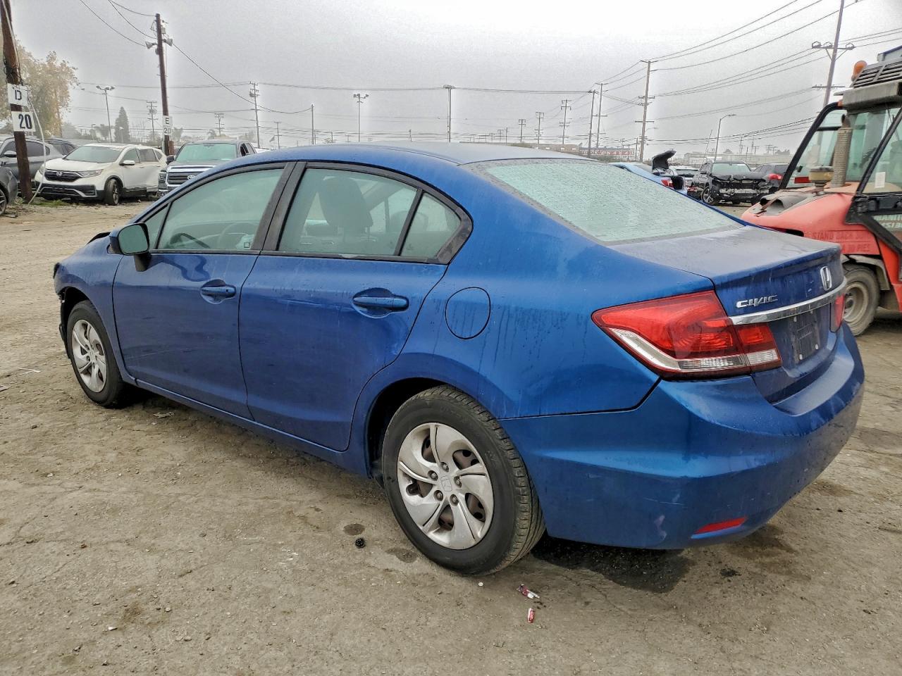 2014 HONDA CIVIC LX photo 2