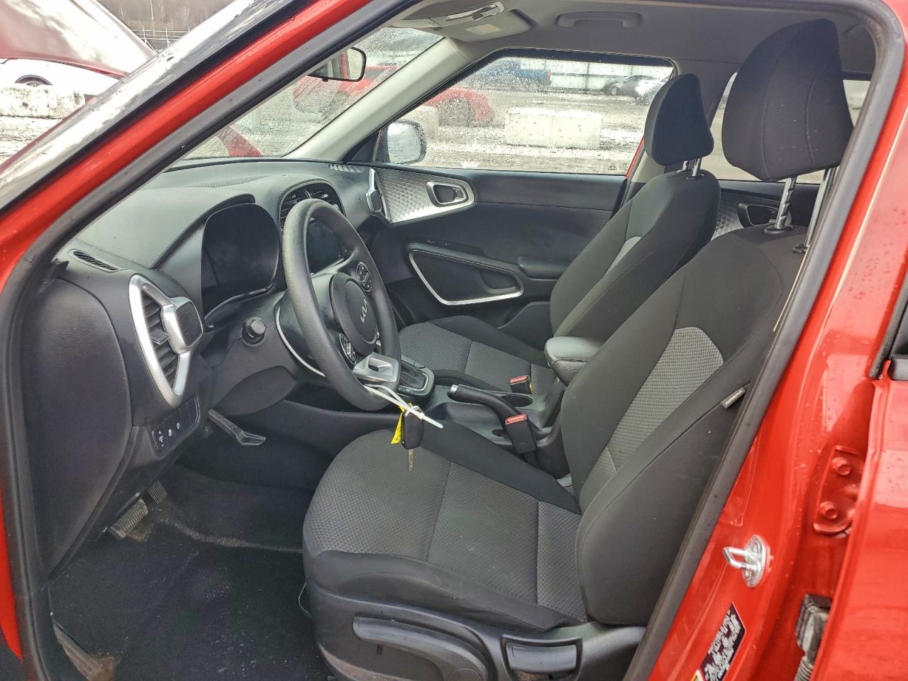 2024 KIA SOUL LX photo 7