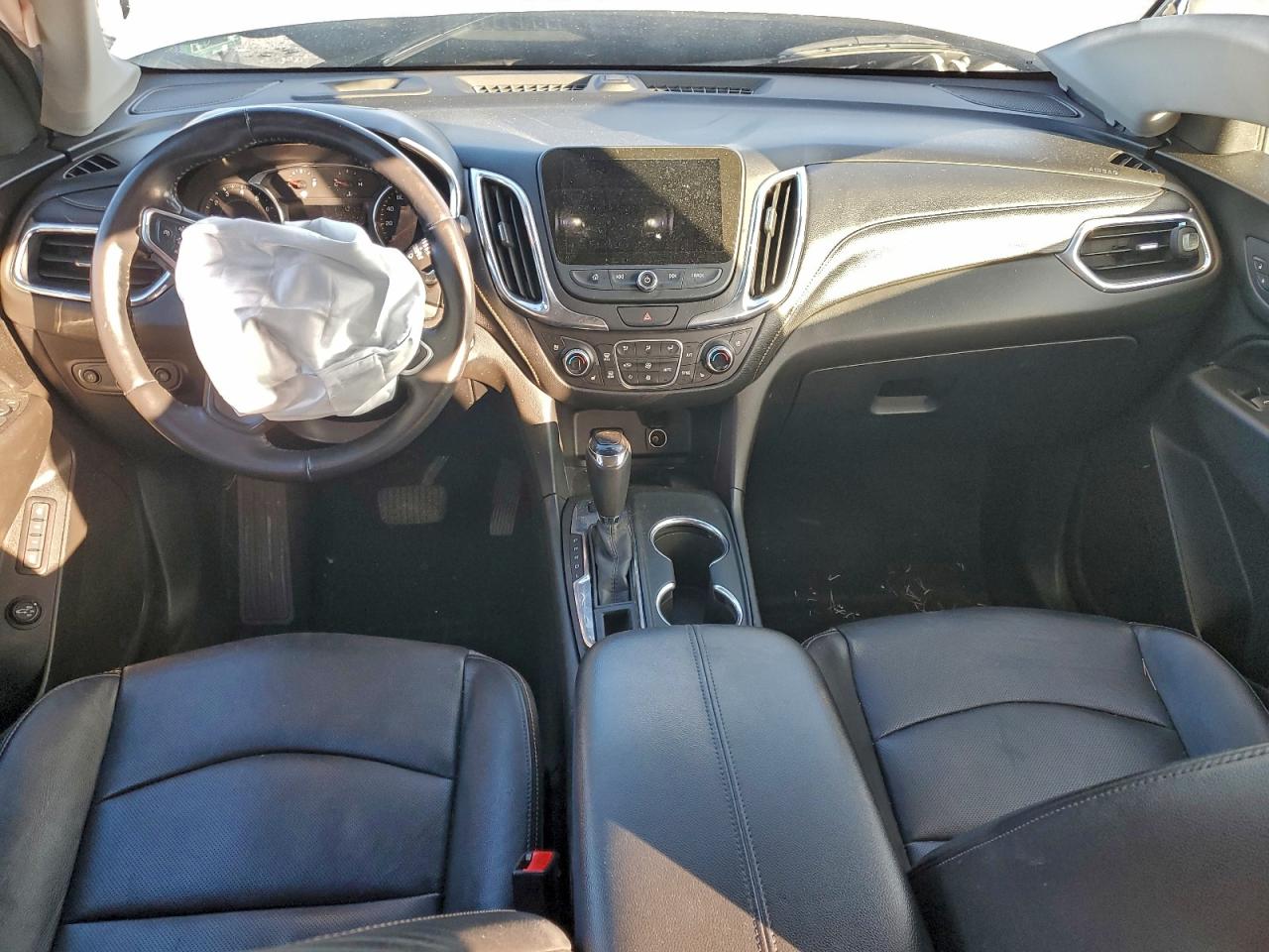 2018 CHEVROLET EQUINOX PREMIER photo 8