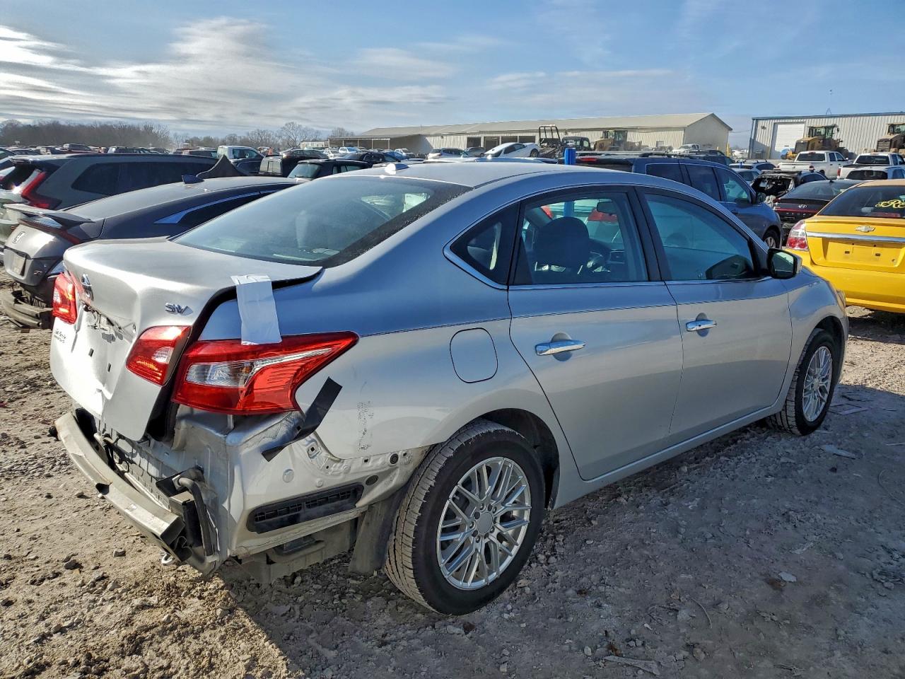 2016 NISSAN SENTRA S photo 3