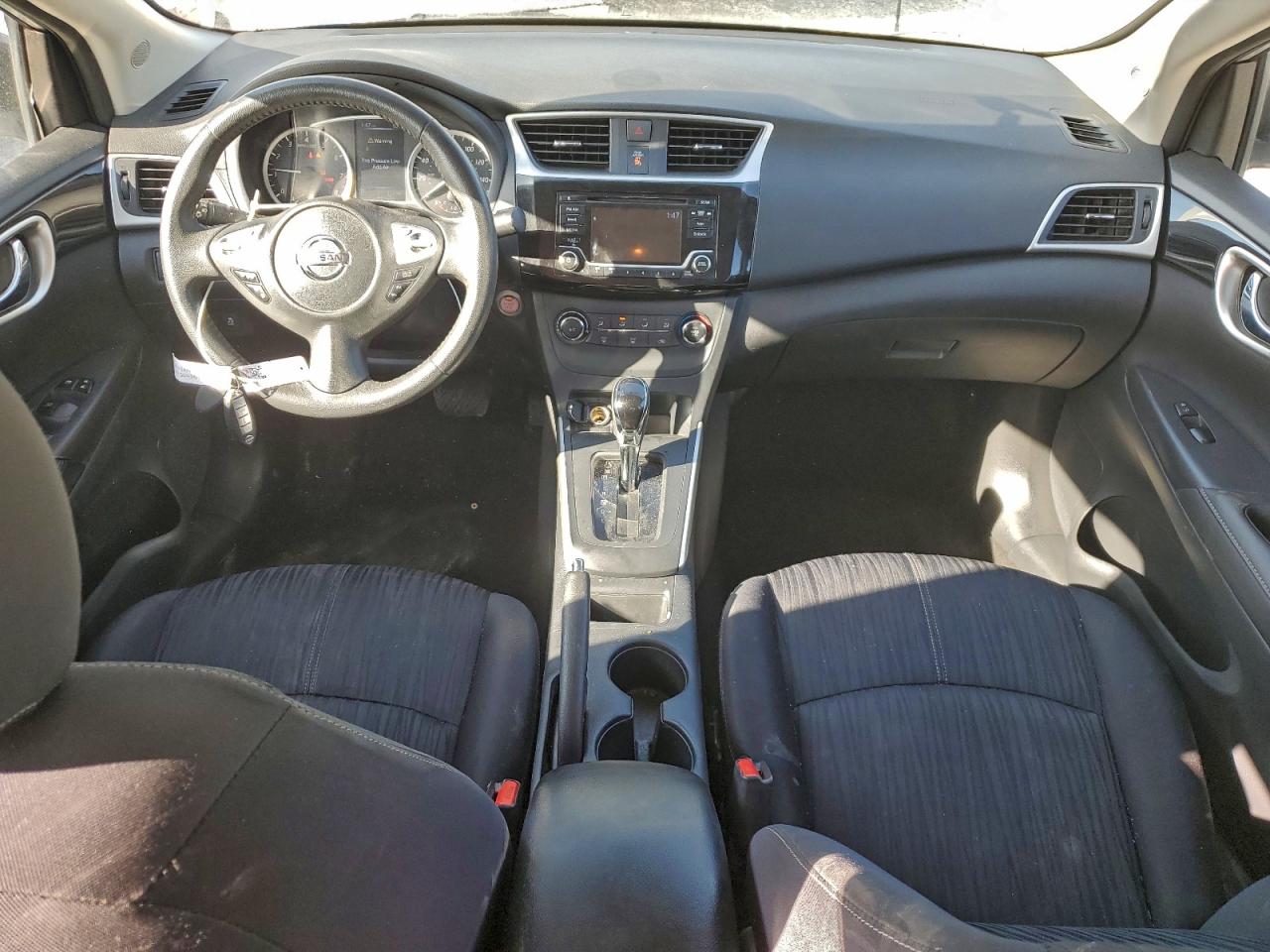 2016 NISSAN SENTRA S photo 8