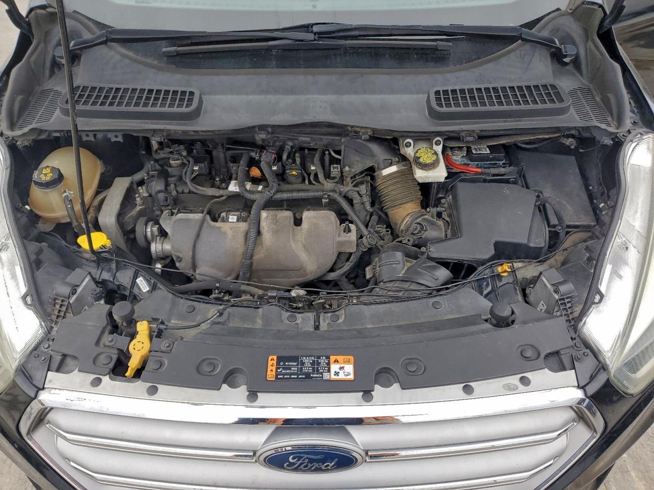 2017 FORD ESCAPE SE photo 12