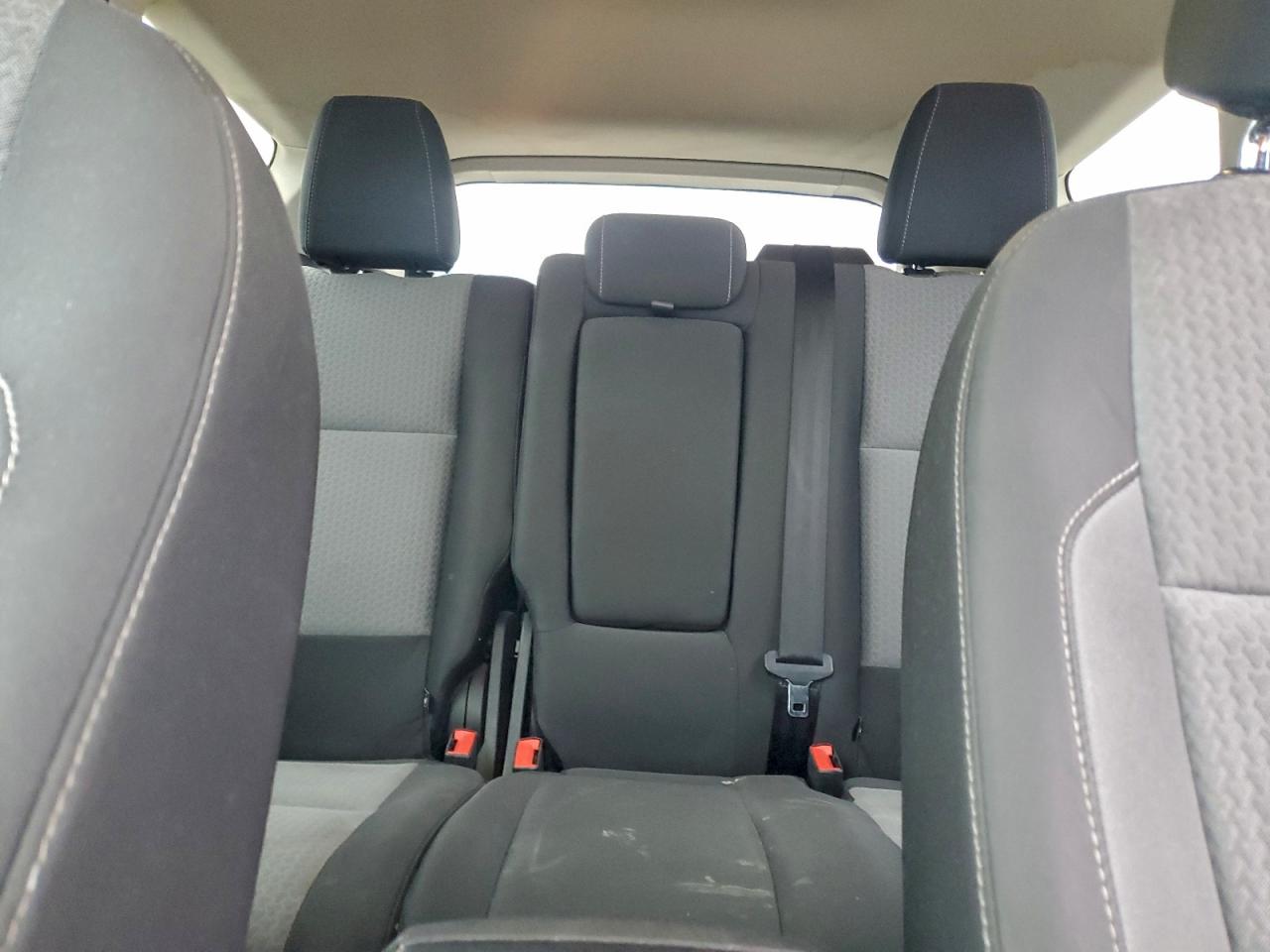 2017 FORD ESCAPE SE photo 10