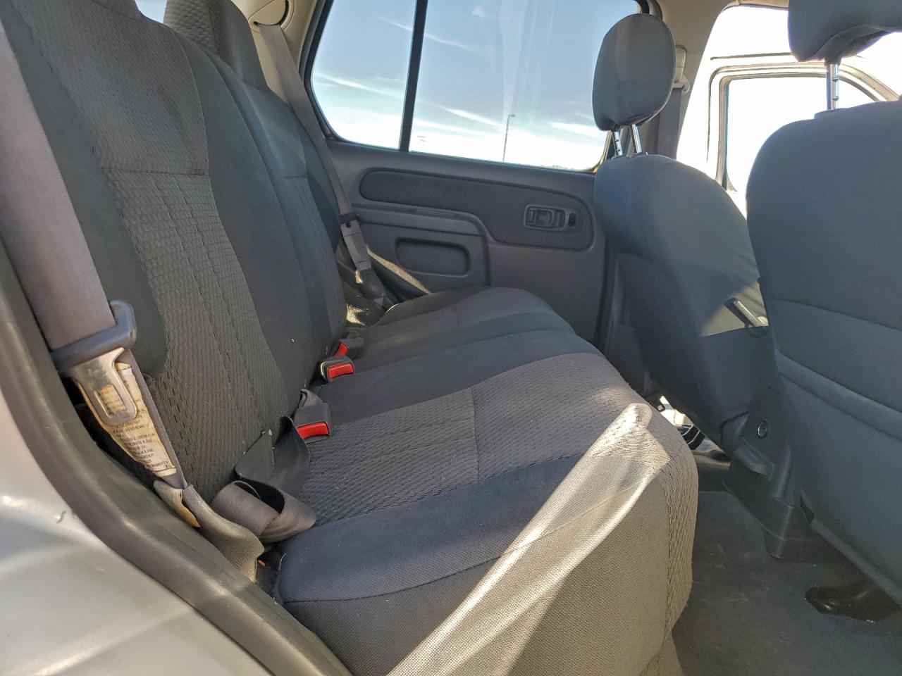 2003 NISSAN XTERRA XE photo 10