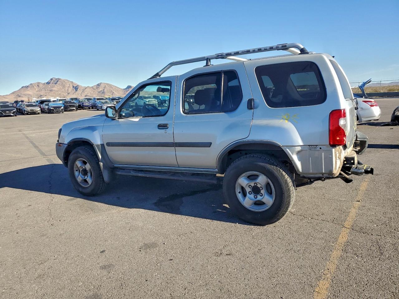 2003 NISSAN XTERRA XE photo 2
