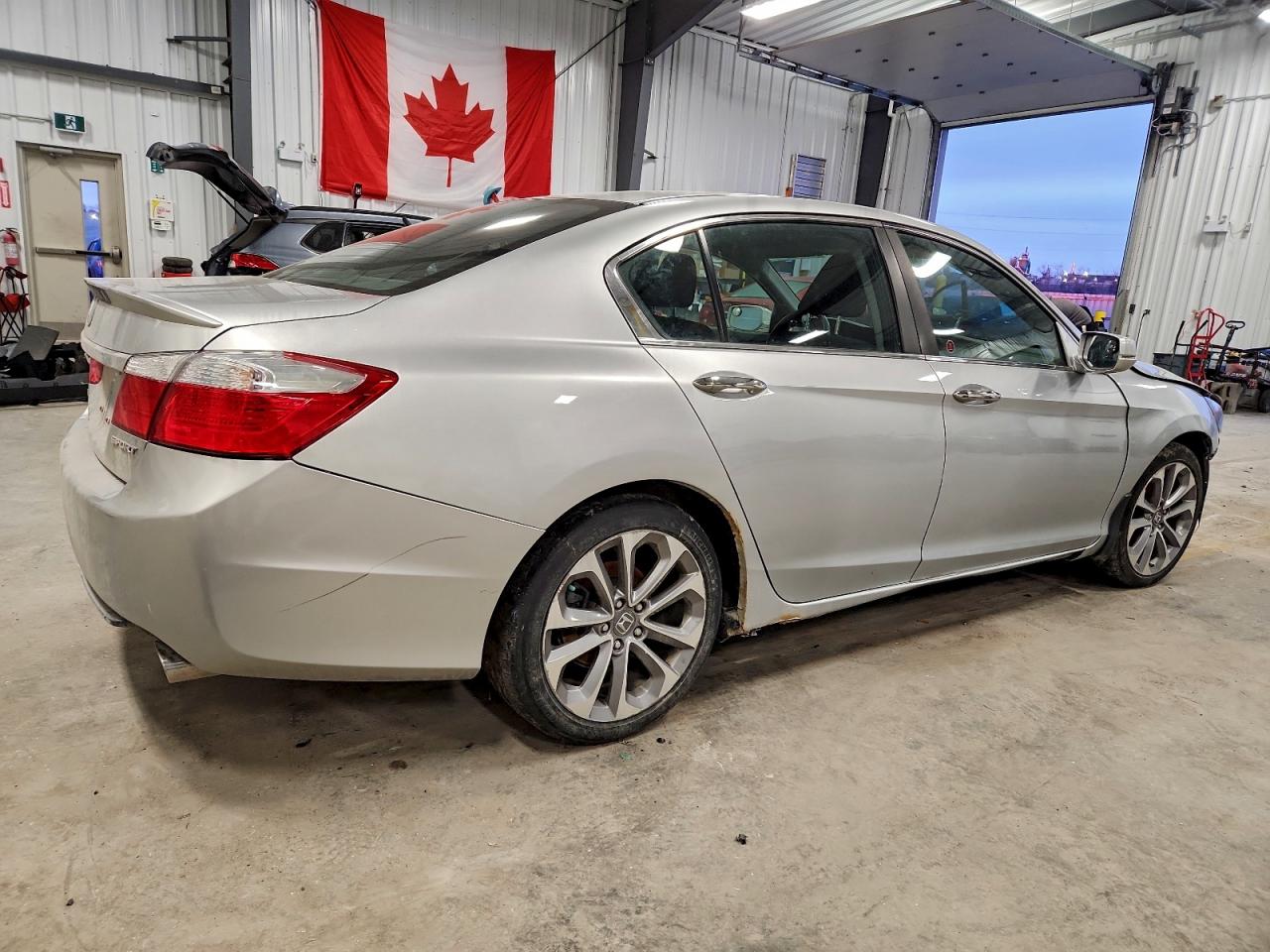 2013 HONDA ACCORD SPORT photo 9