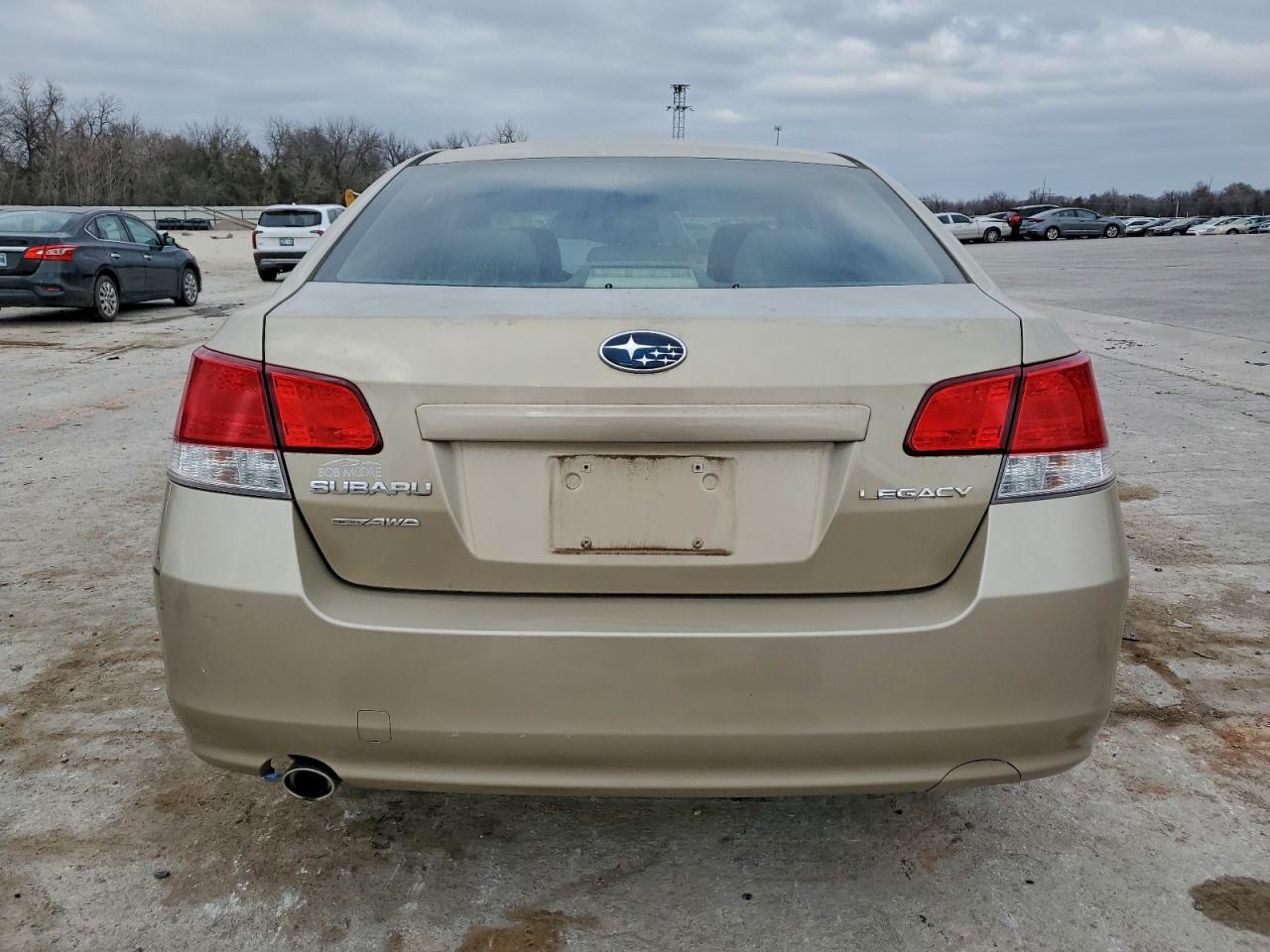 2010 SUBARU LEGACY 2.5I PREMIUM photo 6
