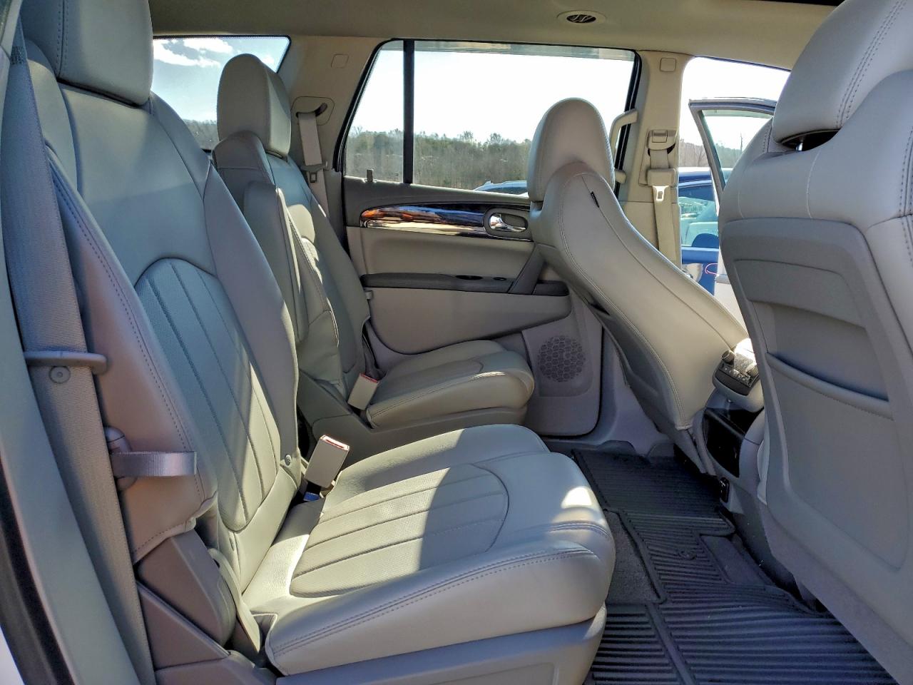2016 BUICK ENCLAVE photo 11