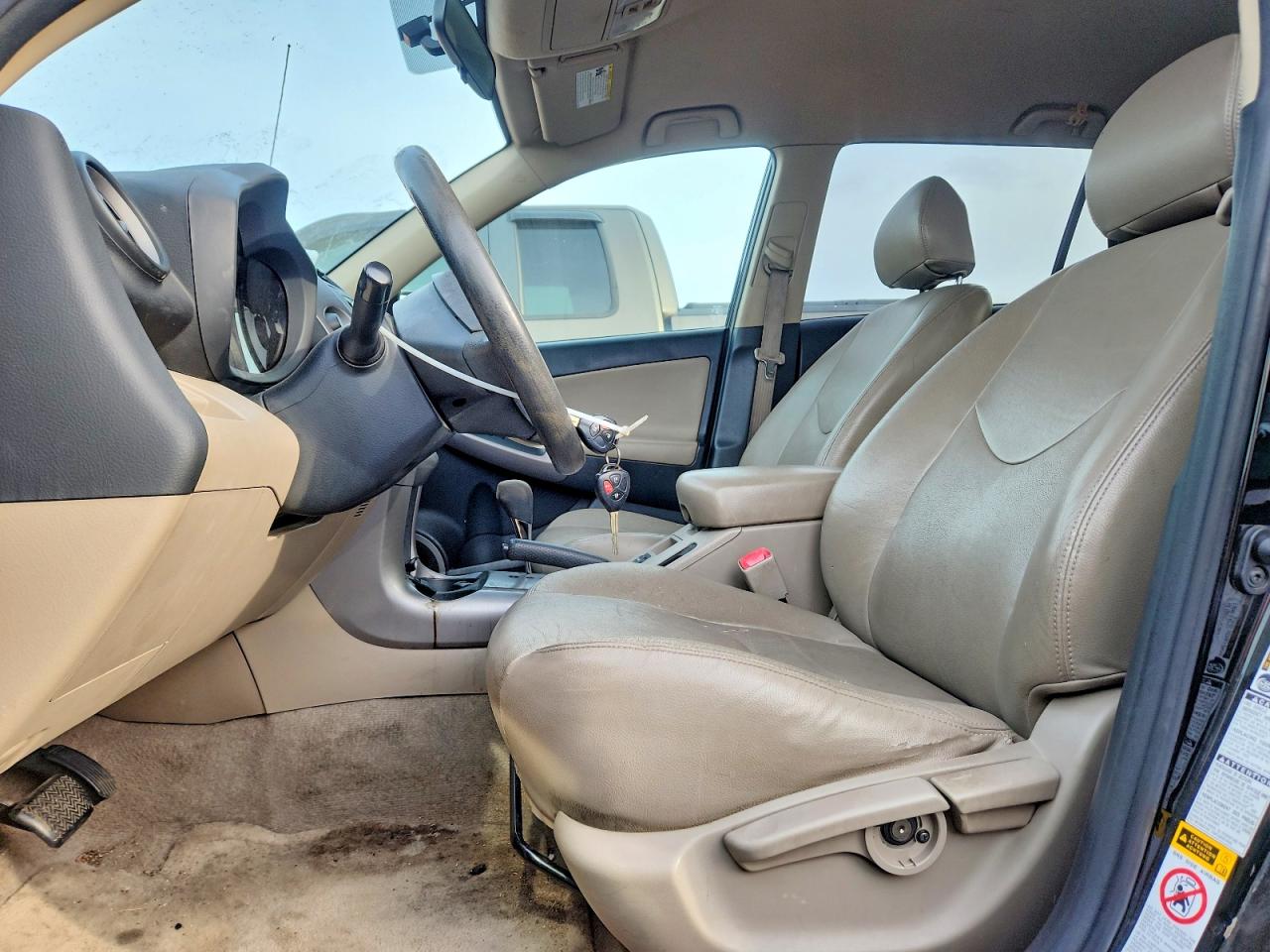 2007 TOYOTA RAV4 photo 19