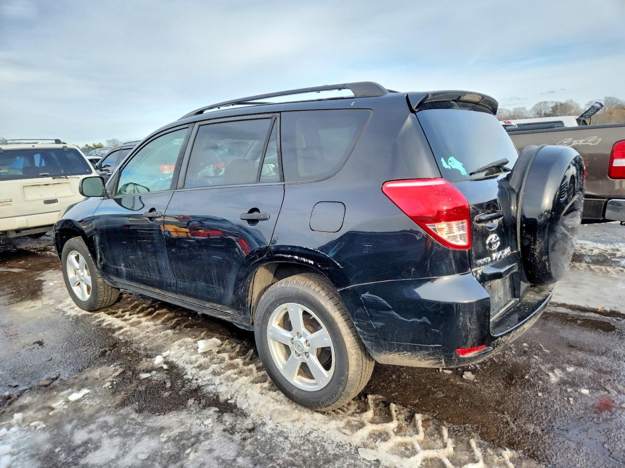 2007 TOYOTA RAV4 photo 4
