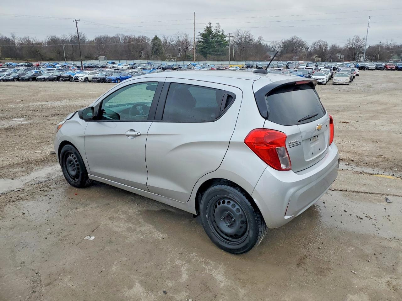 2019 CHEVROLET SPARK LS photo 2