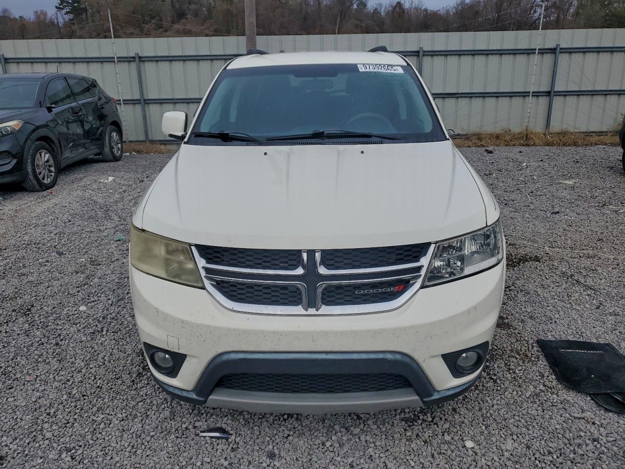 2013 DODGE JOURNEY SXT photo 5