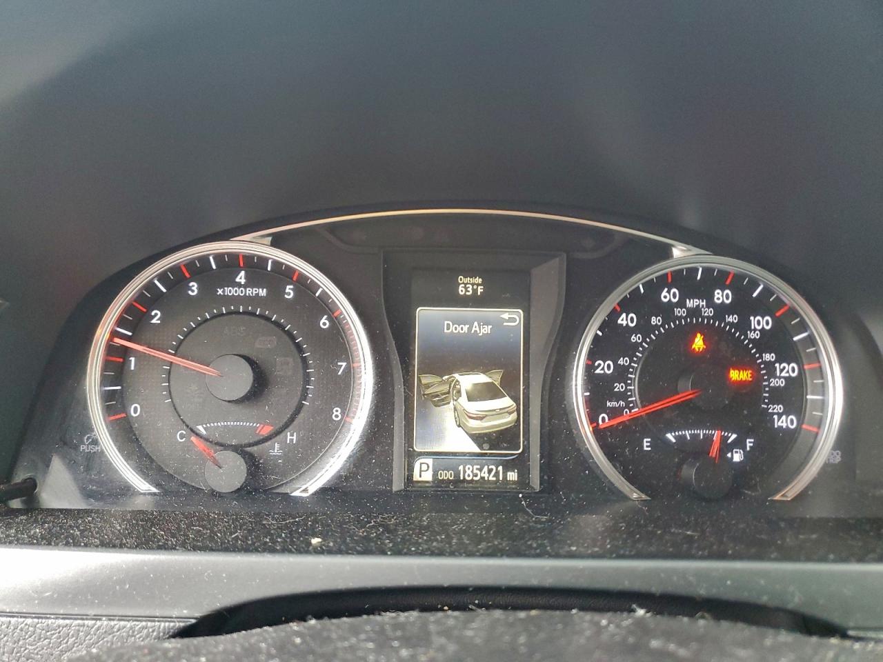 2015 TOYOTA CAMRY XSE photo 9
