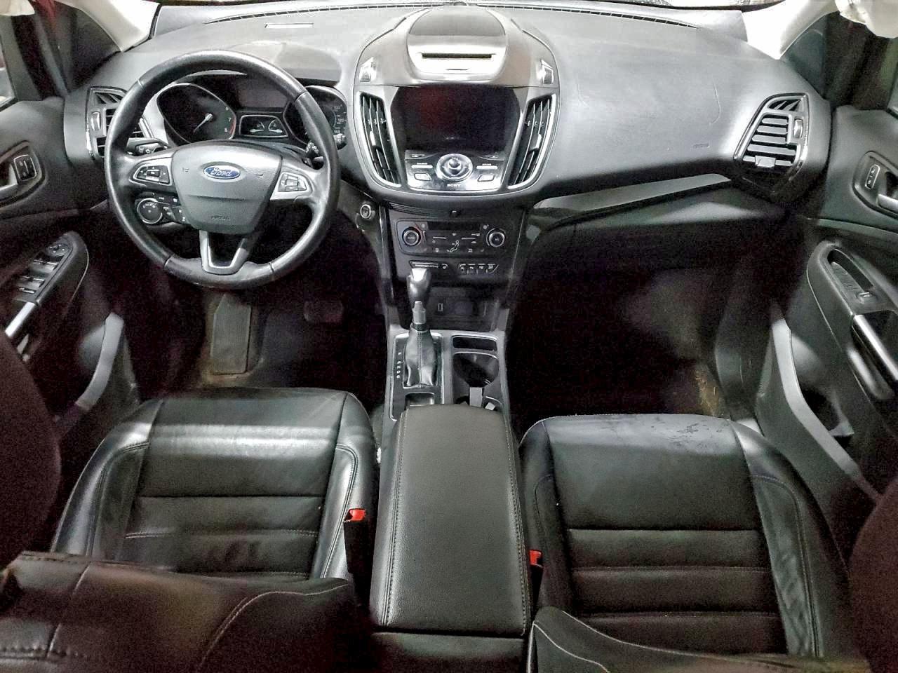 2017 FORD ESCAPE TITANIUM photo 8