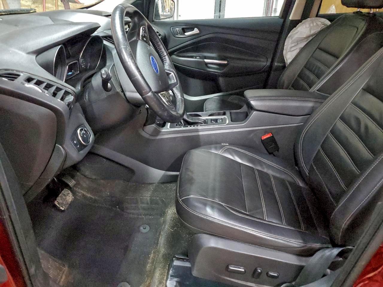 2017 FORD ESCAPE TITANIUM photo 7