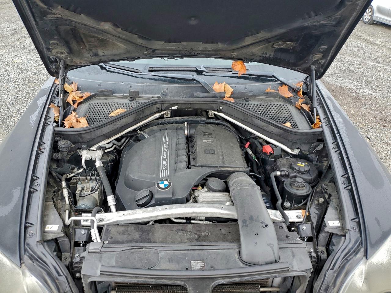 2012 BMW X5 XDRIVE35I photo 12