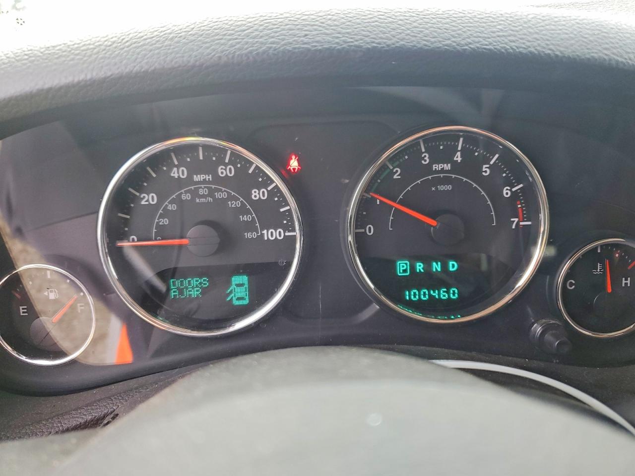2013 JEEP WRANGLER UNLIMITED SAHARA photo 9