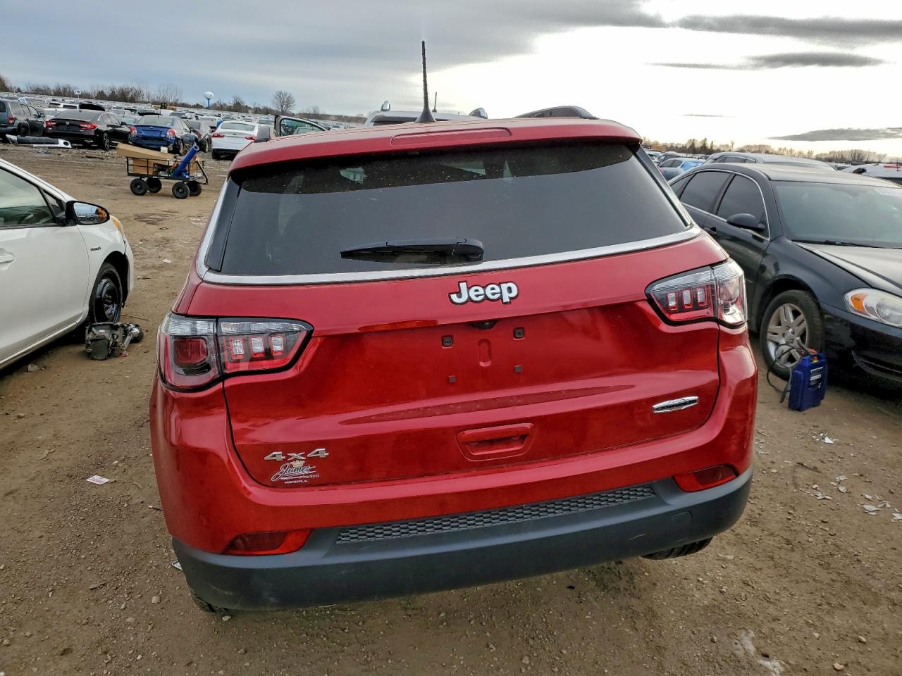 2024 JEEP COMPASS LATITUDE LUX photo 6