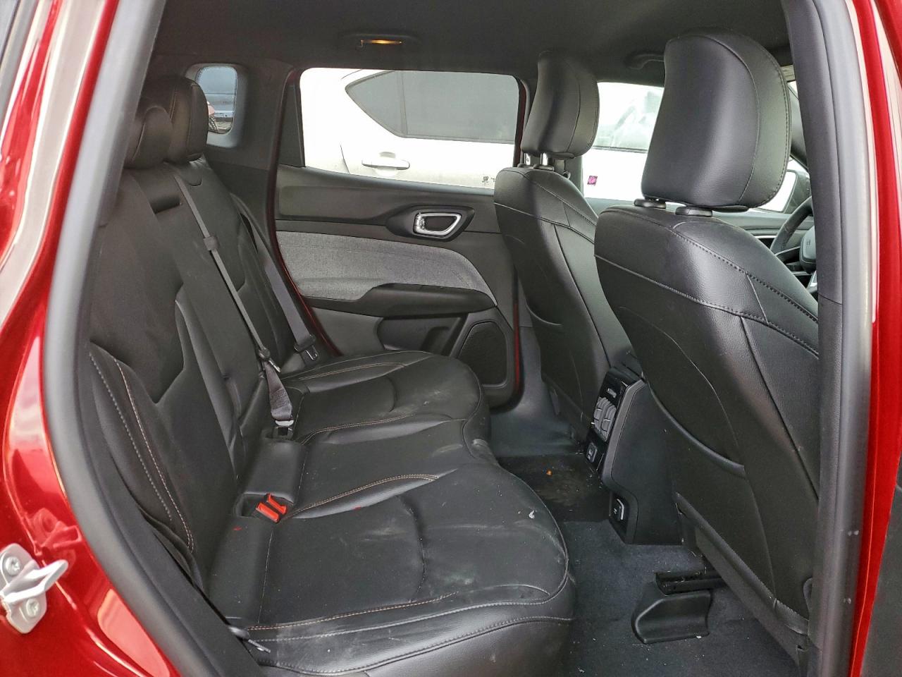 2024 JEEP COMPASS LATITUDE LUX photo 10
